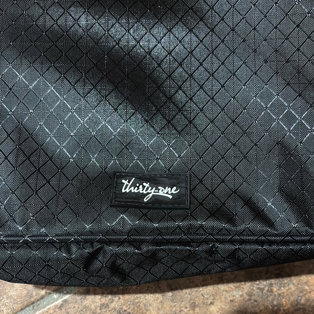 Thirty One cool case thermal lunch bag Black - Picture 2 of 4